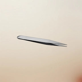 Tweezers